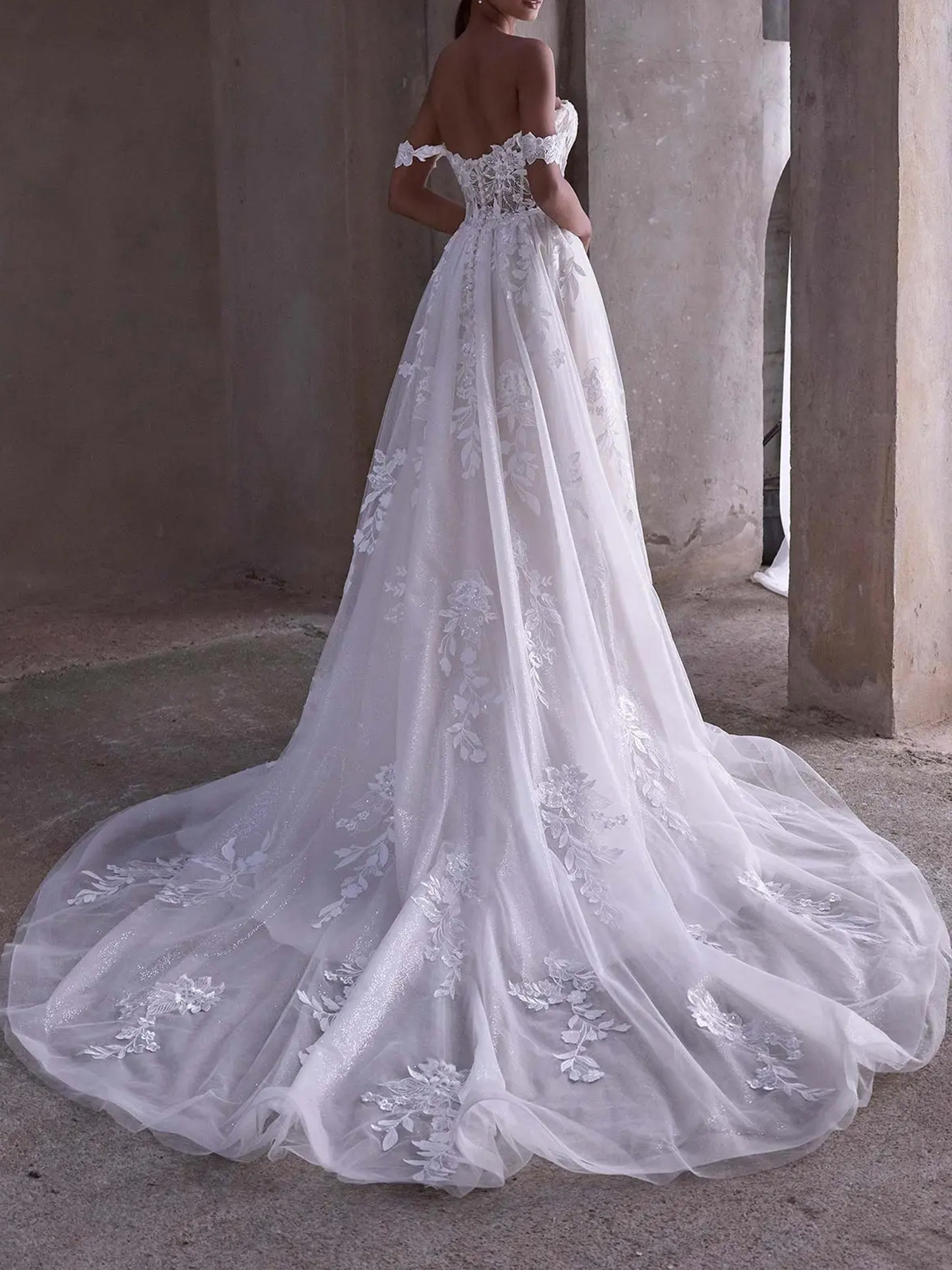 ROVDESY  Off The Shoulder A-Line Sweetheart Lace Wedding Dress Bridal Gown With Slit