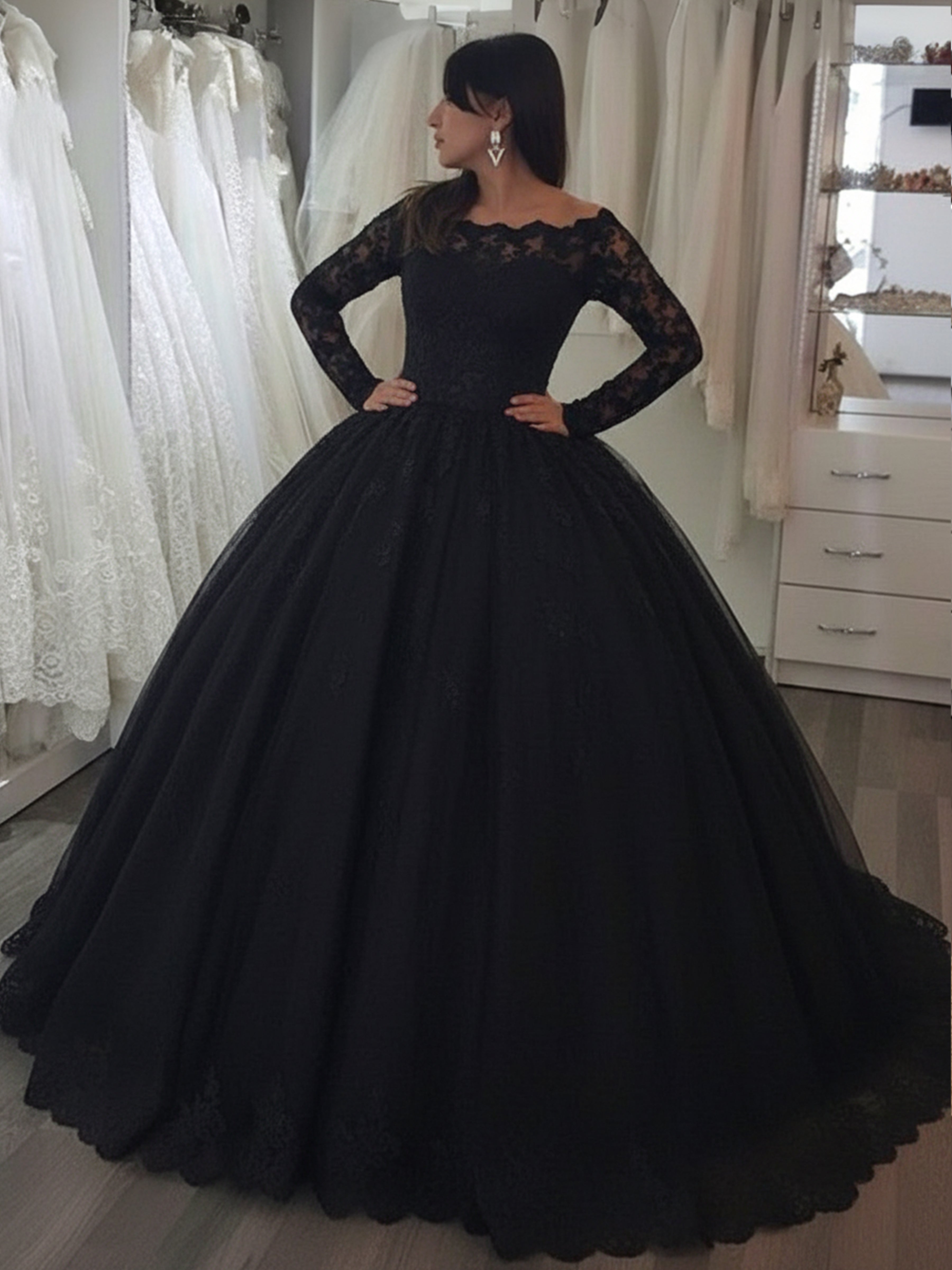ROVDESY Off The Shoulder Long Sleeve Lace Ball Gown Wedding Dress Bridal Gown
