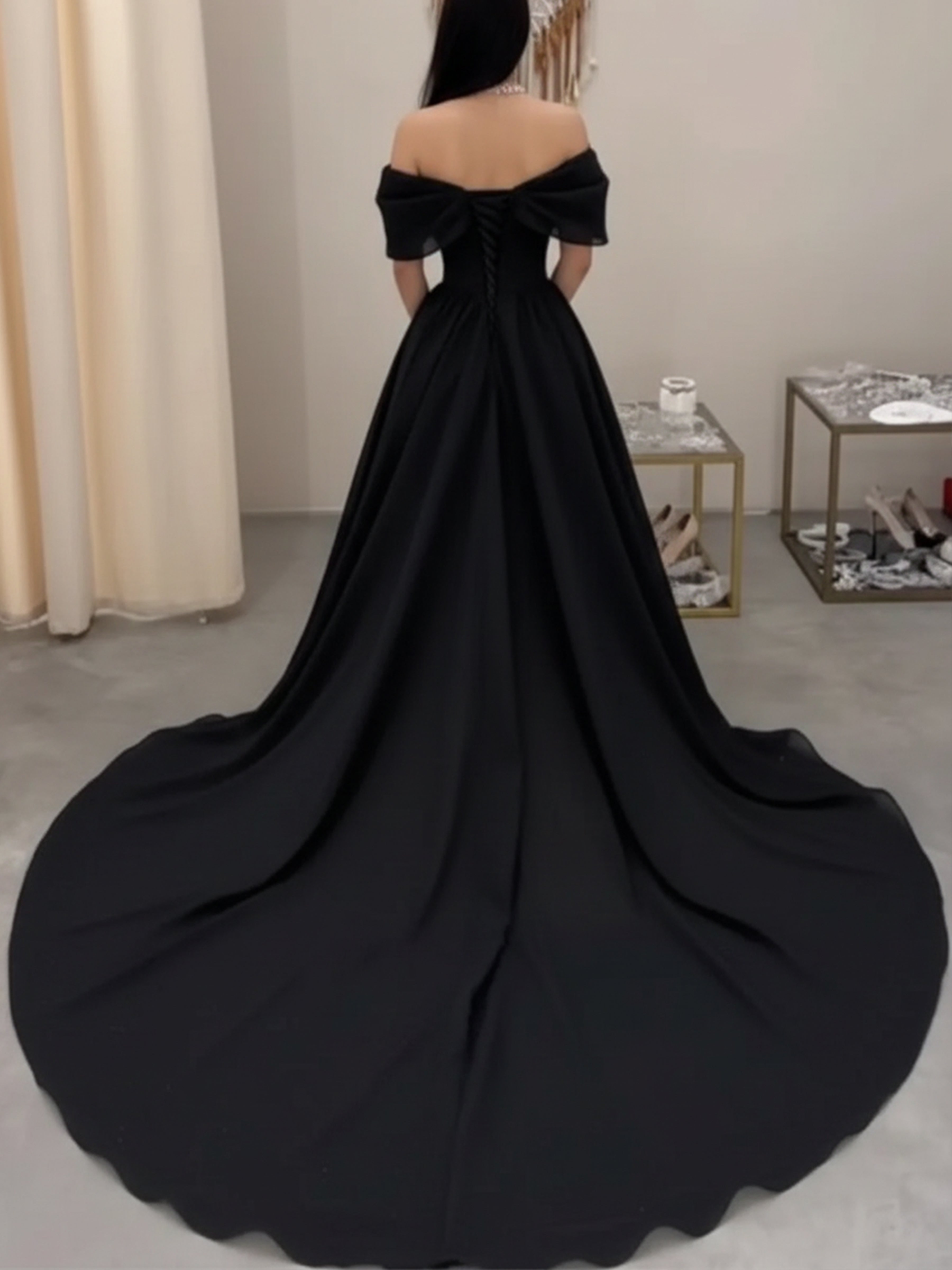 ROVDESY Off The Shoulder A-Line Ball Gown Satin Wedding Dress Bridal Gown