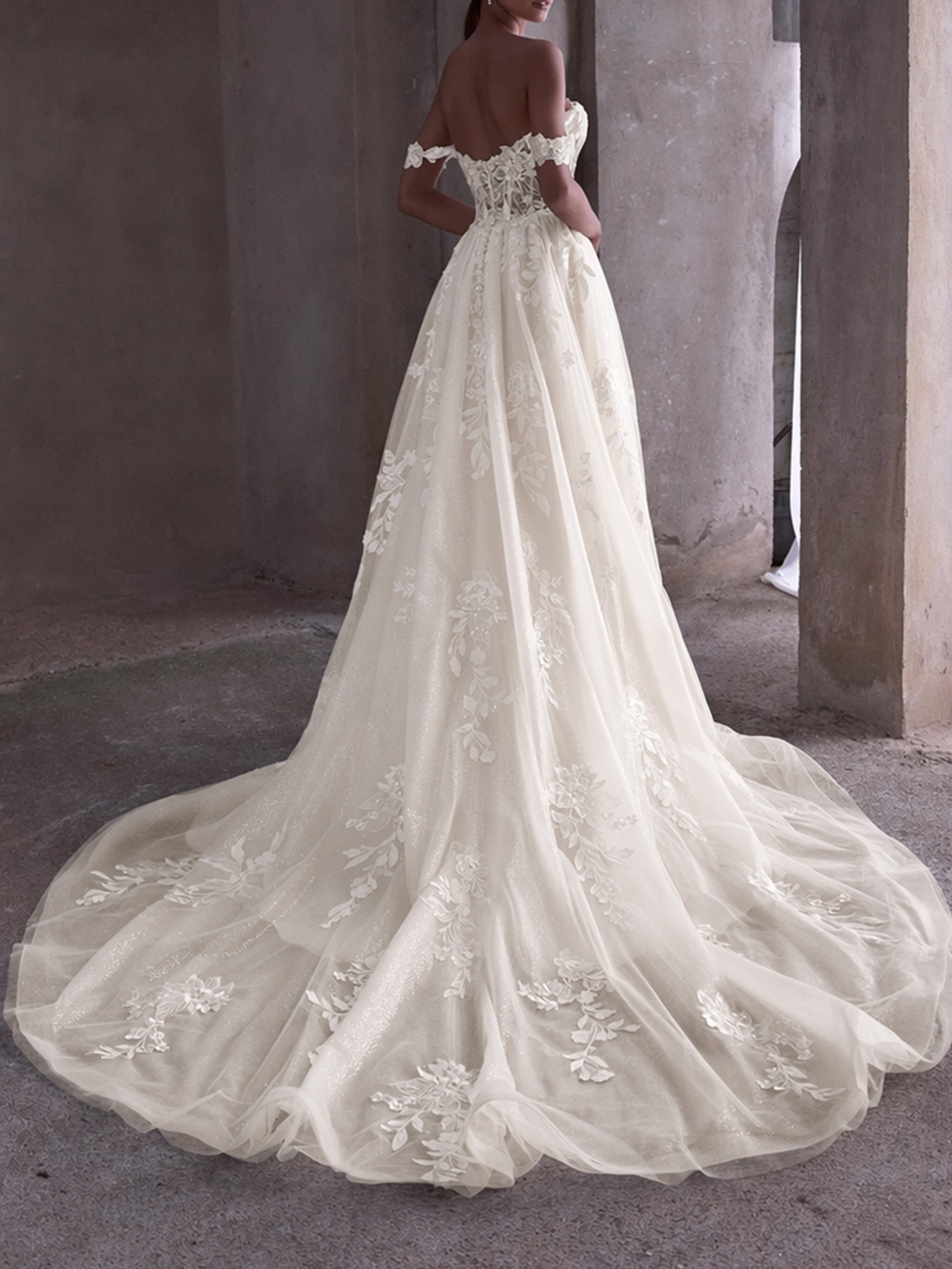 ROVDESY  Off The Shoulder A-Line Sweetheart Lace Wedding Dress Bridal Gown With Slit