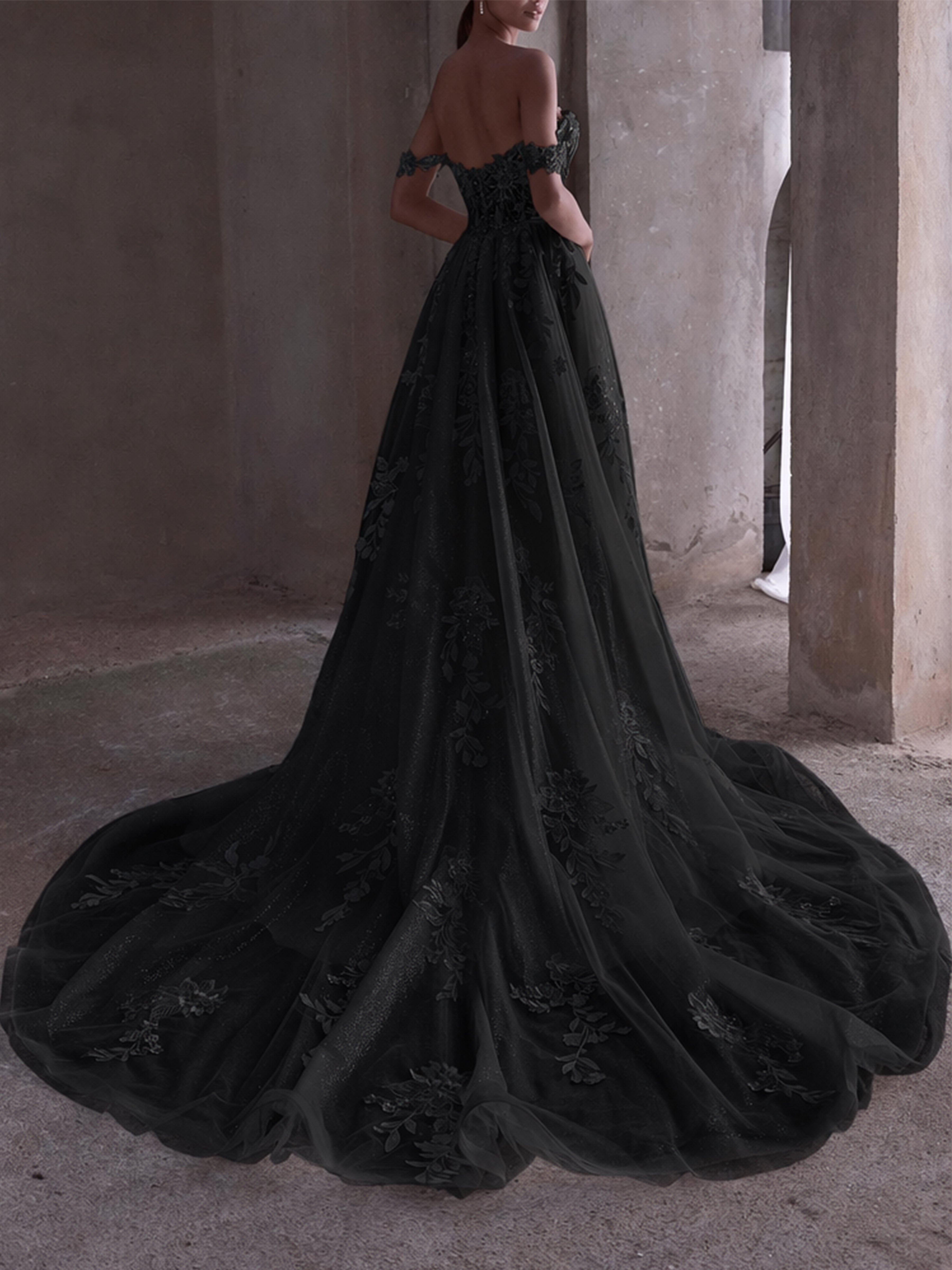 ROVDESY  Off The Shoulder A-Line Sweetheart Lace Wedding Dress Bridal Gown With Slit