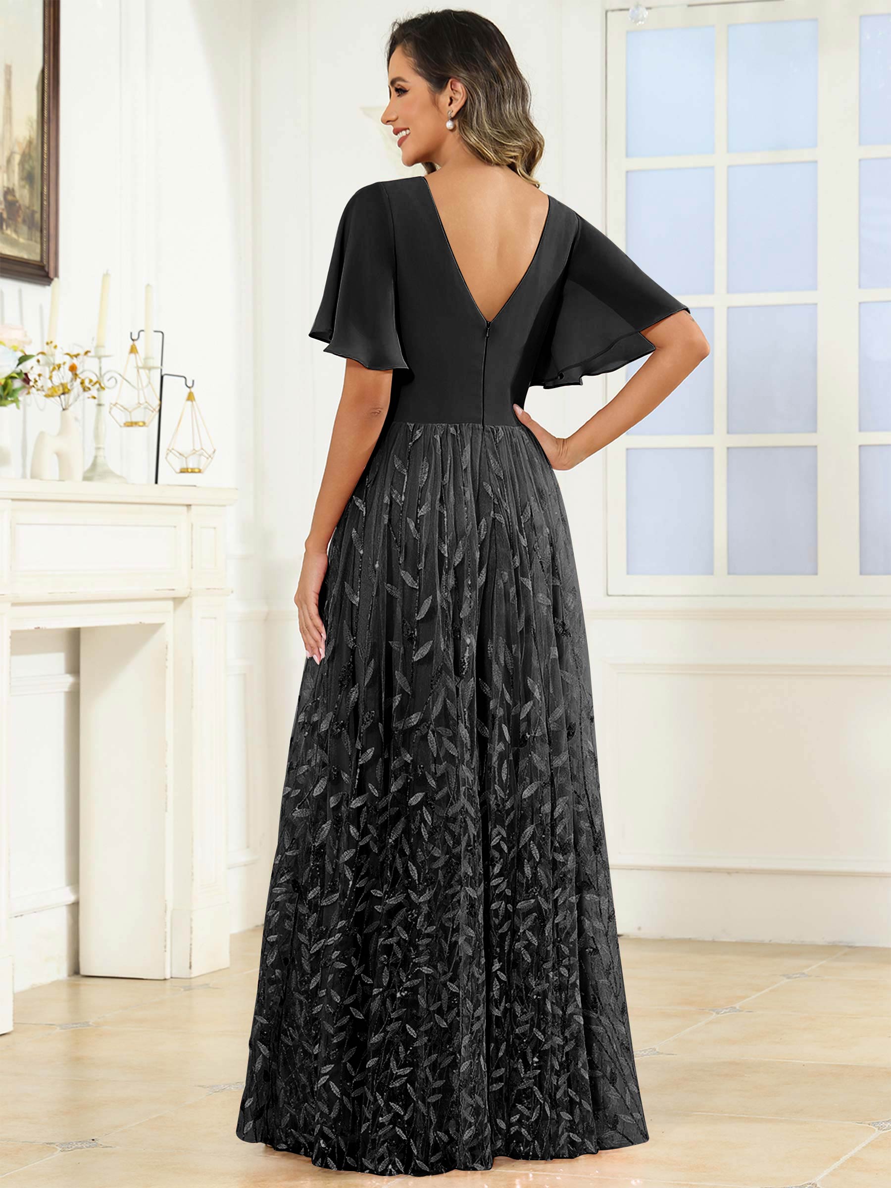 ROVDESY A-Line V-Neck Chiffon Sequin Mother Of The Bride Dress With Short Sleeves