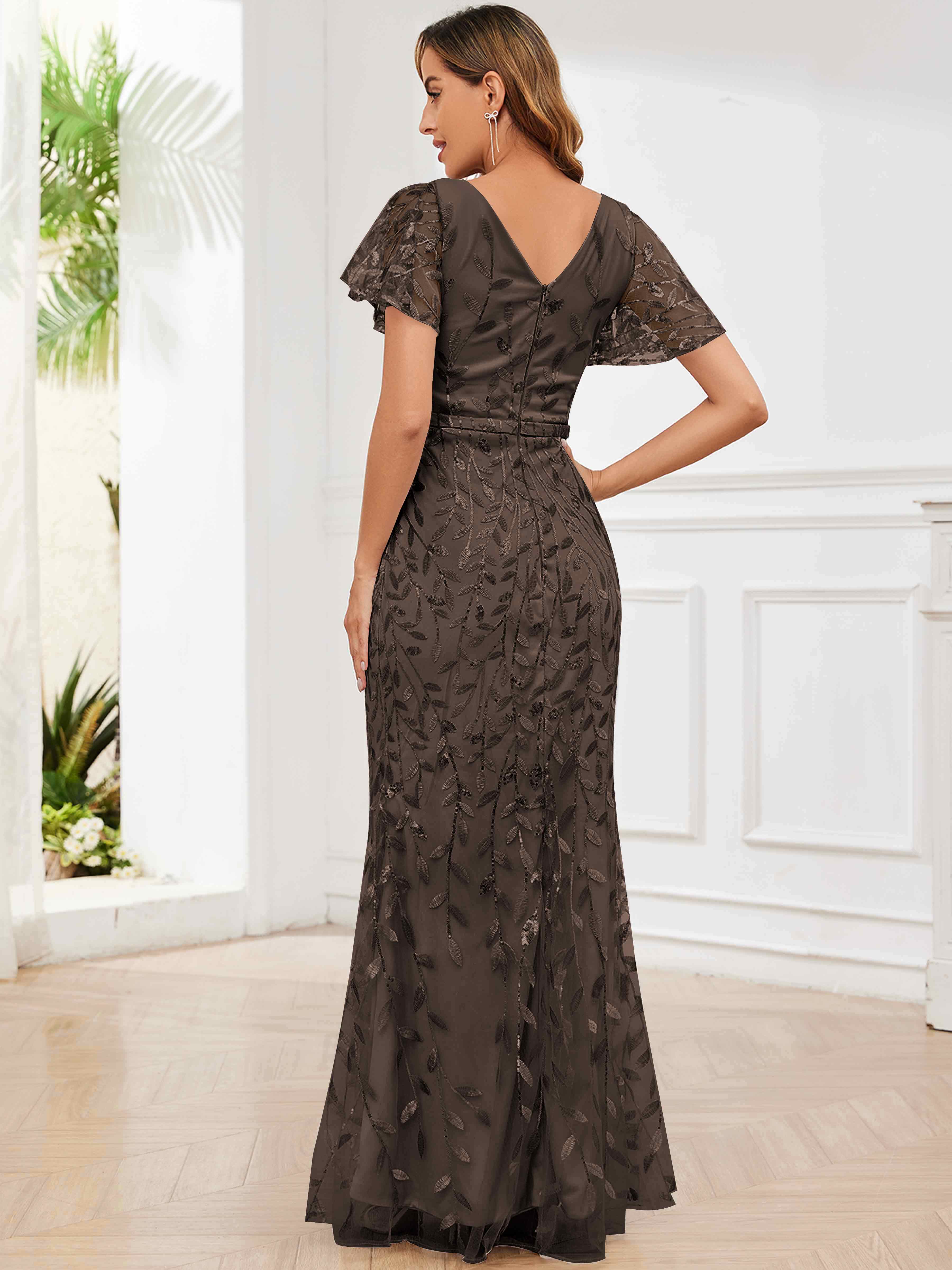 ROVDESY V-Neck Mermaid Sequin Mother Of The Bride Dress With Short Sleeves