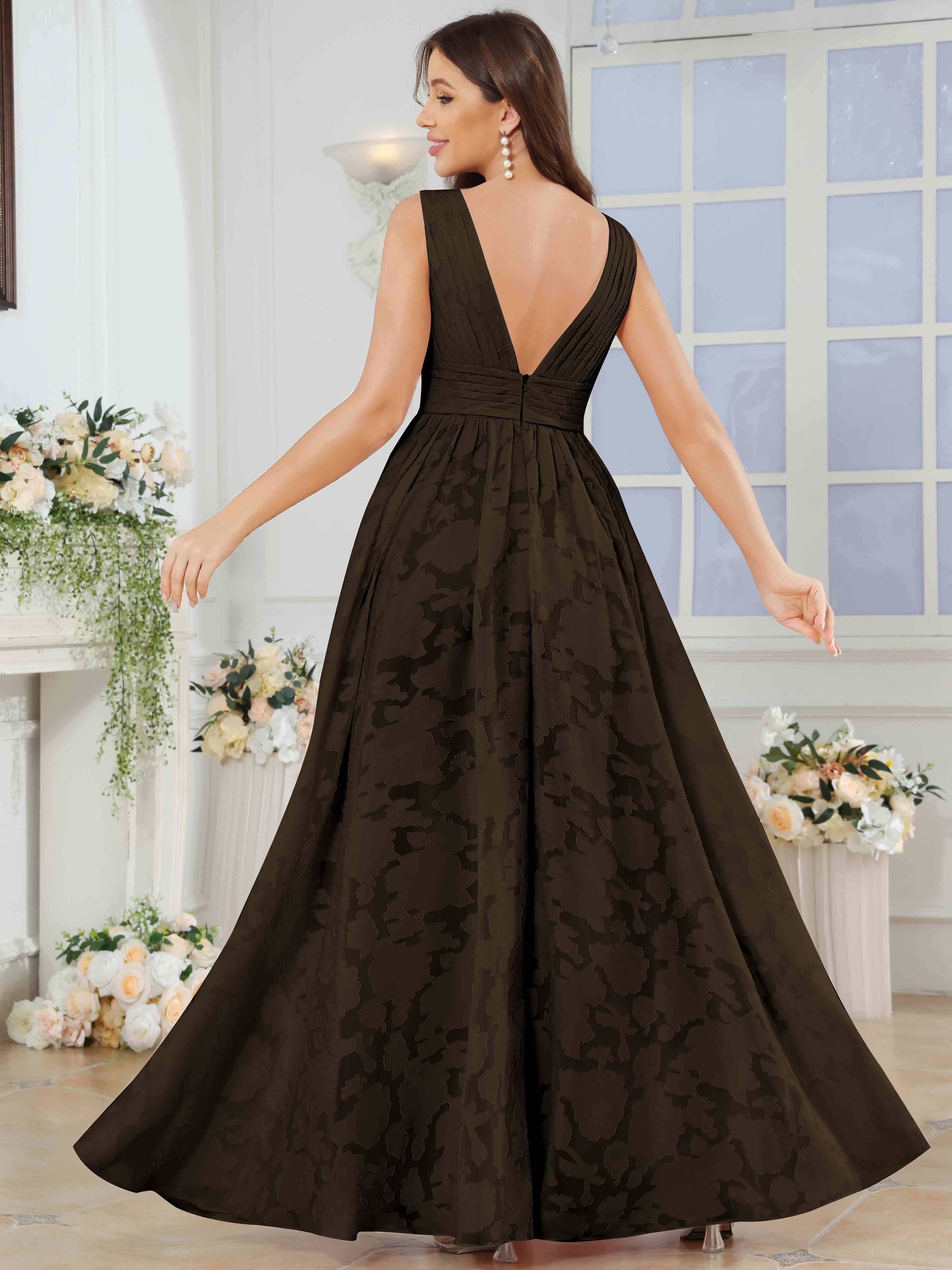 ROVDESY A-Line V-Neck Pleated Chiffon Jacquard Bridesmaid/Peom Dress With Slit