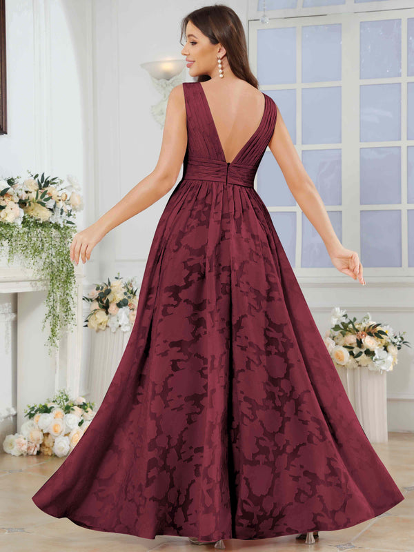 A-Line V-Neck Pleated Chiffon Jacquard Bridesmaid/Prom Dress With Slit