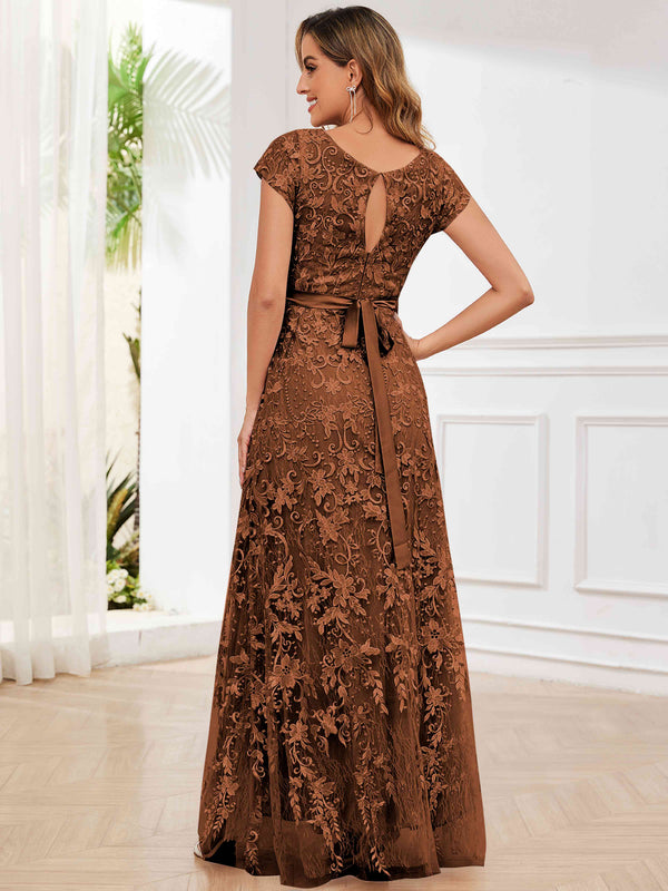Elegant Lace Mother Of The Bride Dress With Short Sleeves Formal Gown