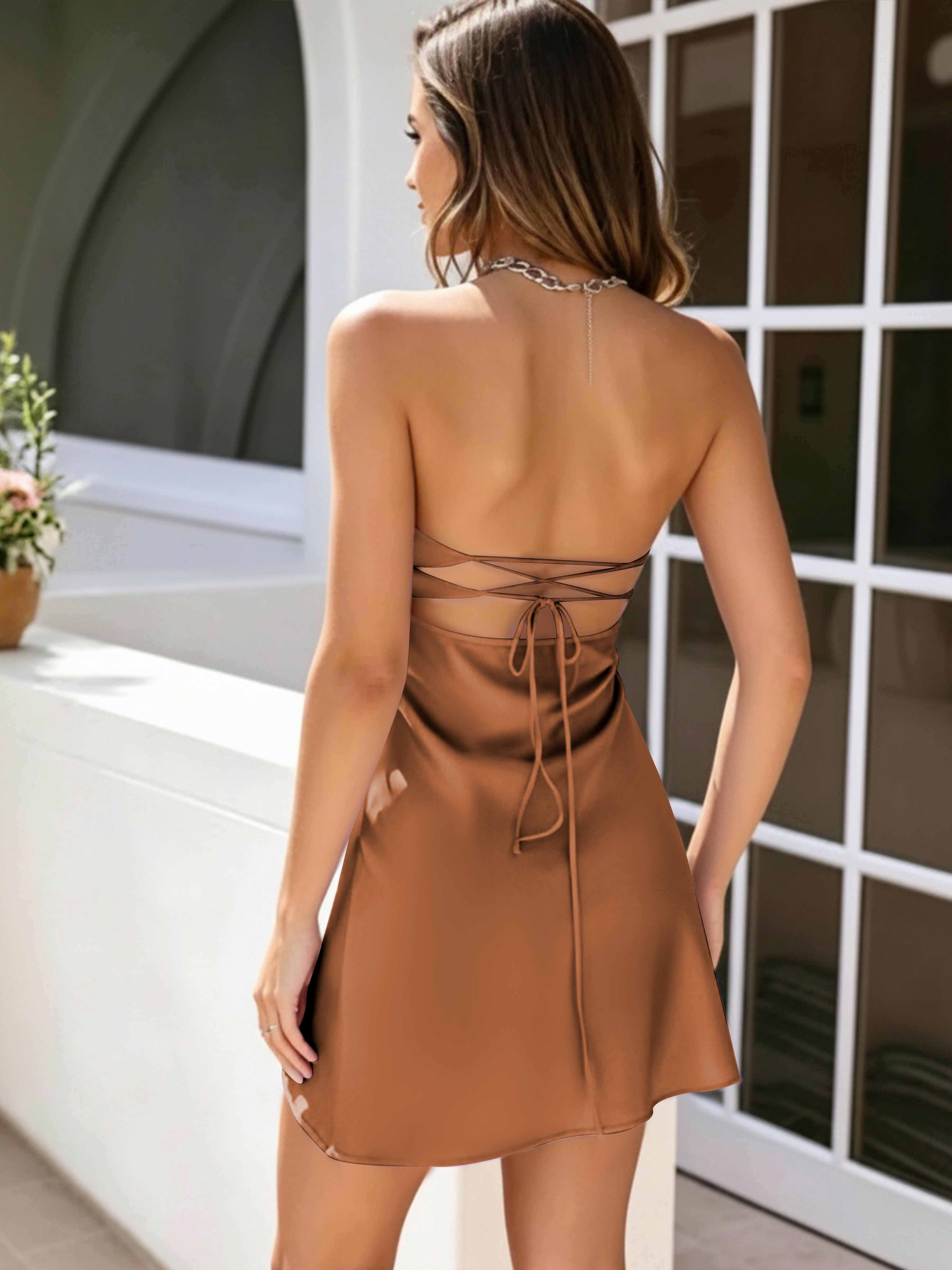 ROVDESY A-Line Strapless Double Twist Satin Homecoming Mini Dress