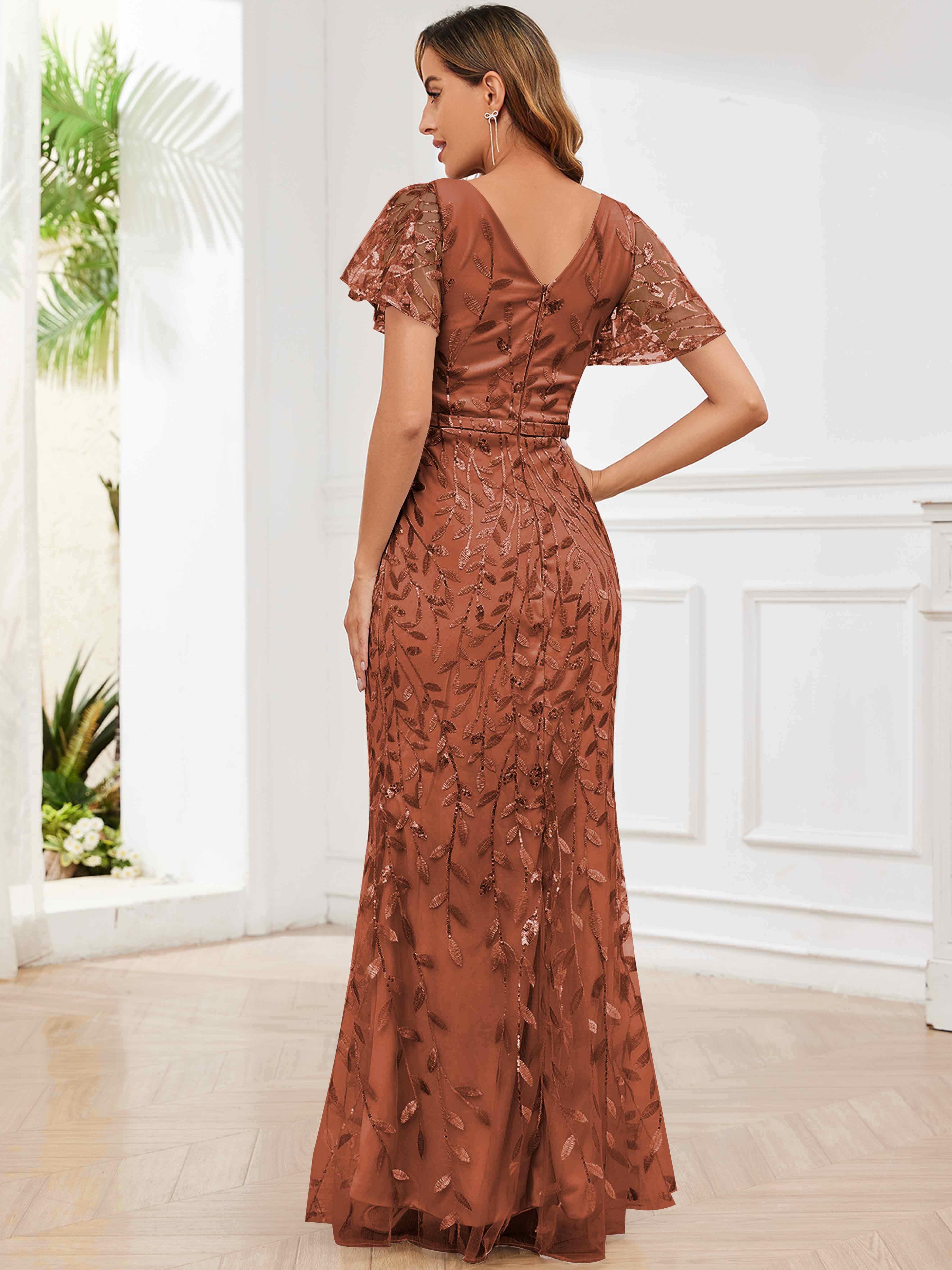 ROVDESY V-Neck Mermaid Sequin Mother Of The Bride Dress With Short Sleeves