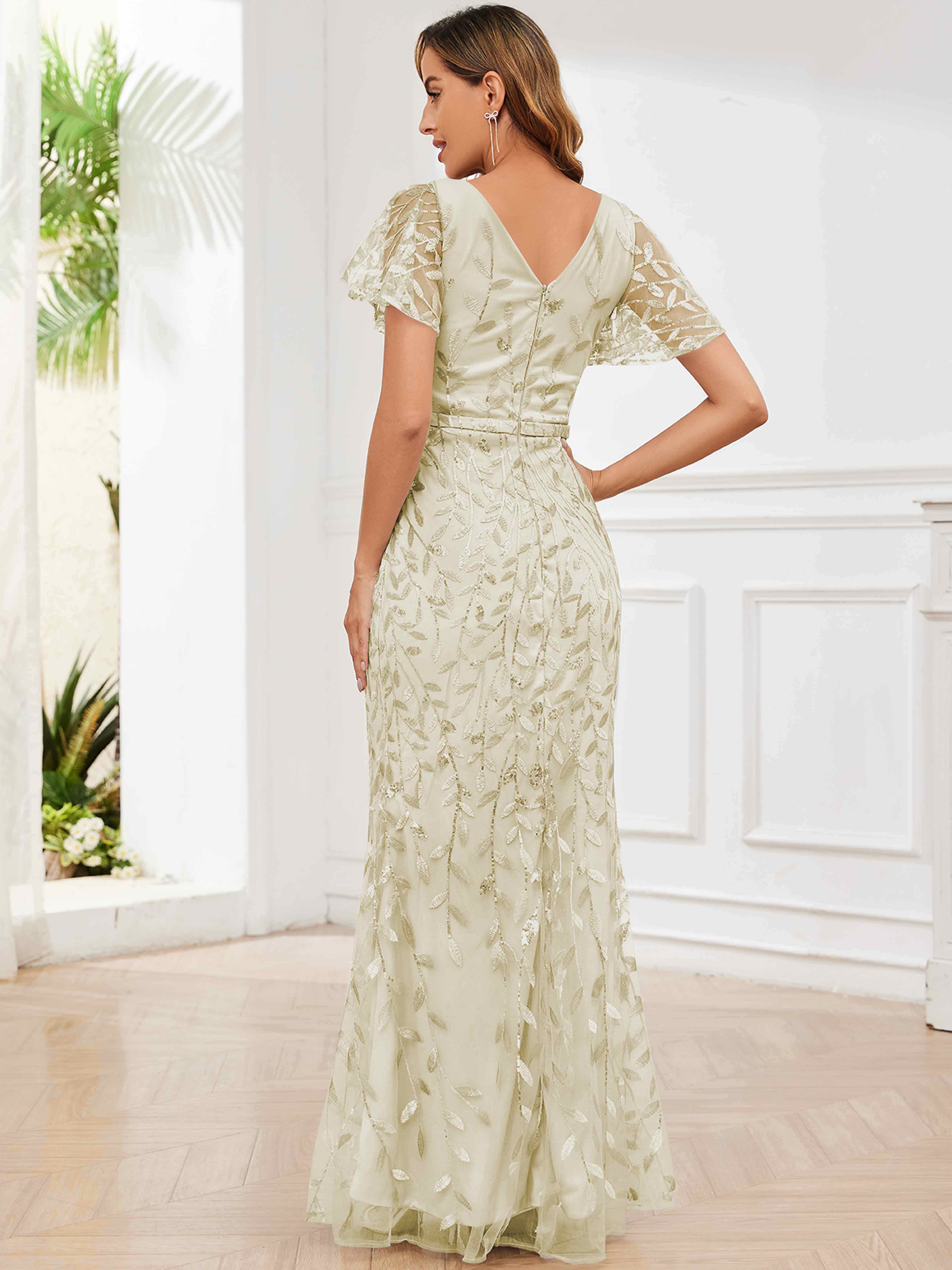 ROVDESY V-Neck Mermaid Sequin Mother Of The Bride Dress With Short Sleeves