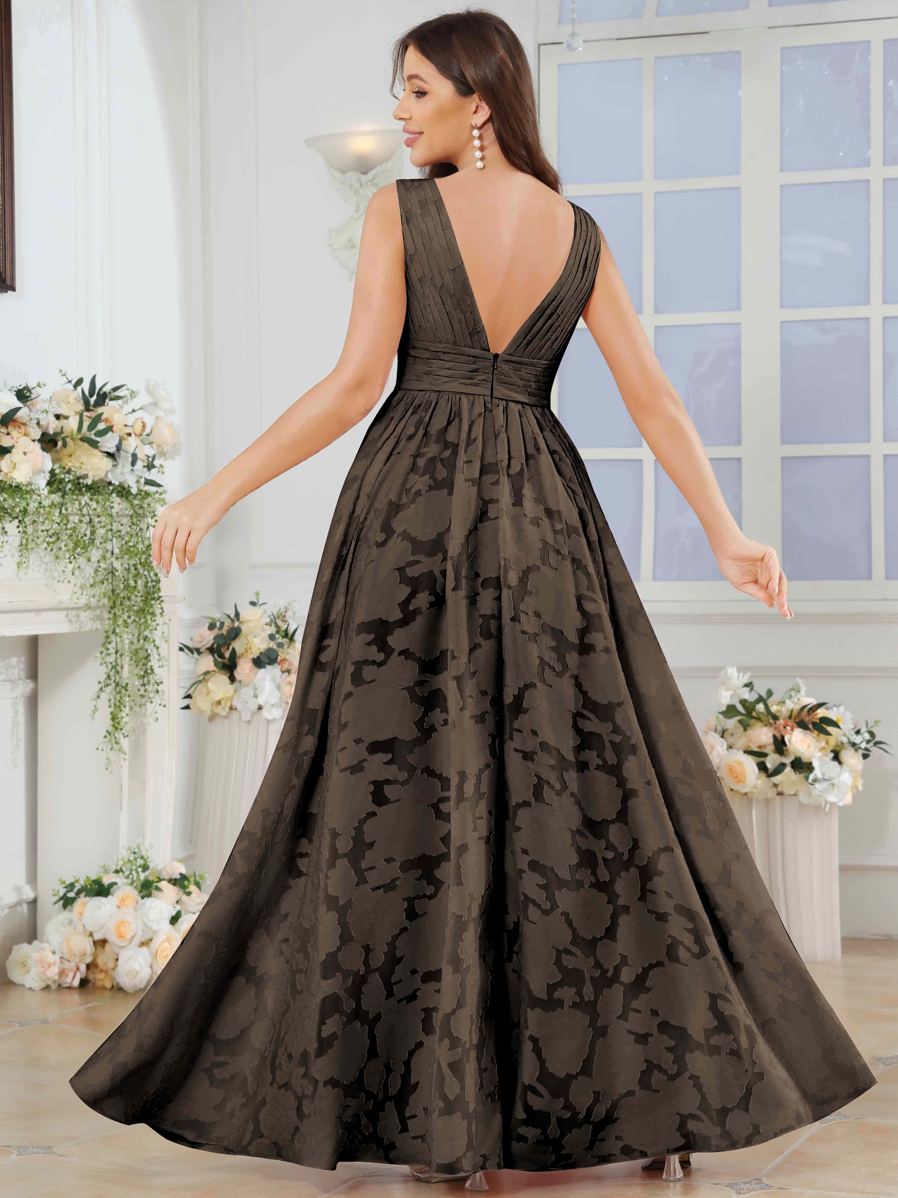 ROVDESY A-Line V-Neck Pleated Chiffon Jacquard Bridesmaid/Peom Dress With Slit