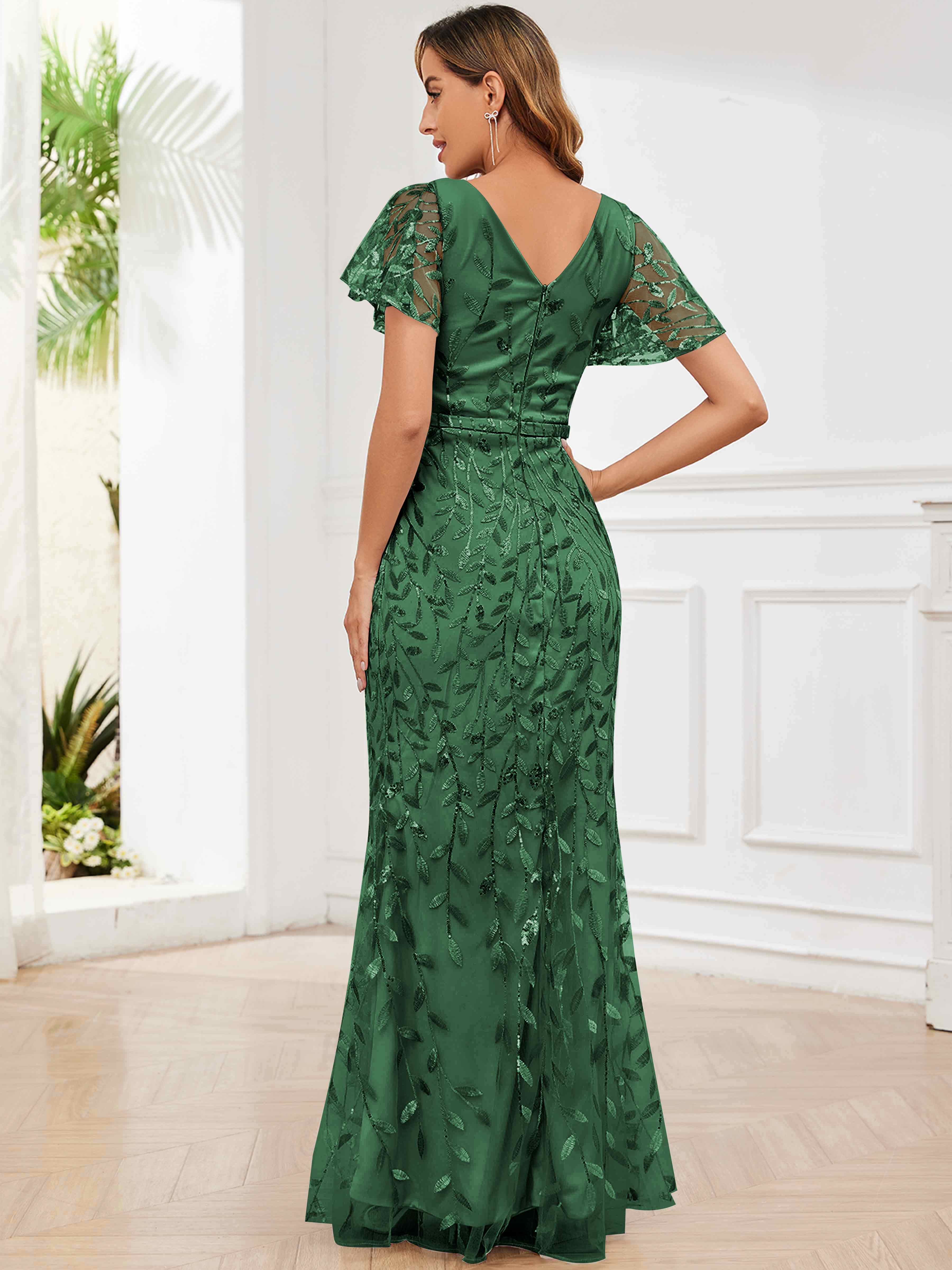 ROVDESY V-Neck Mermaid Sequin Mother Of The Bride Dress With Short Sleeves