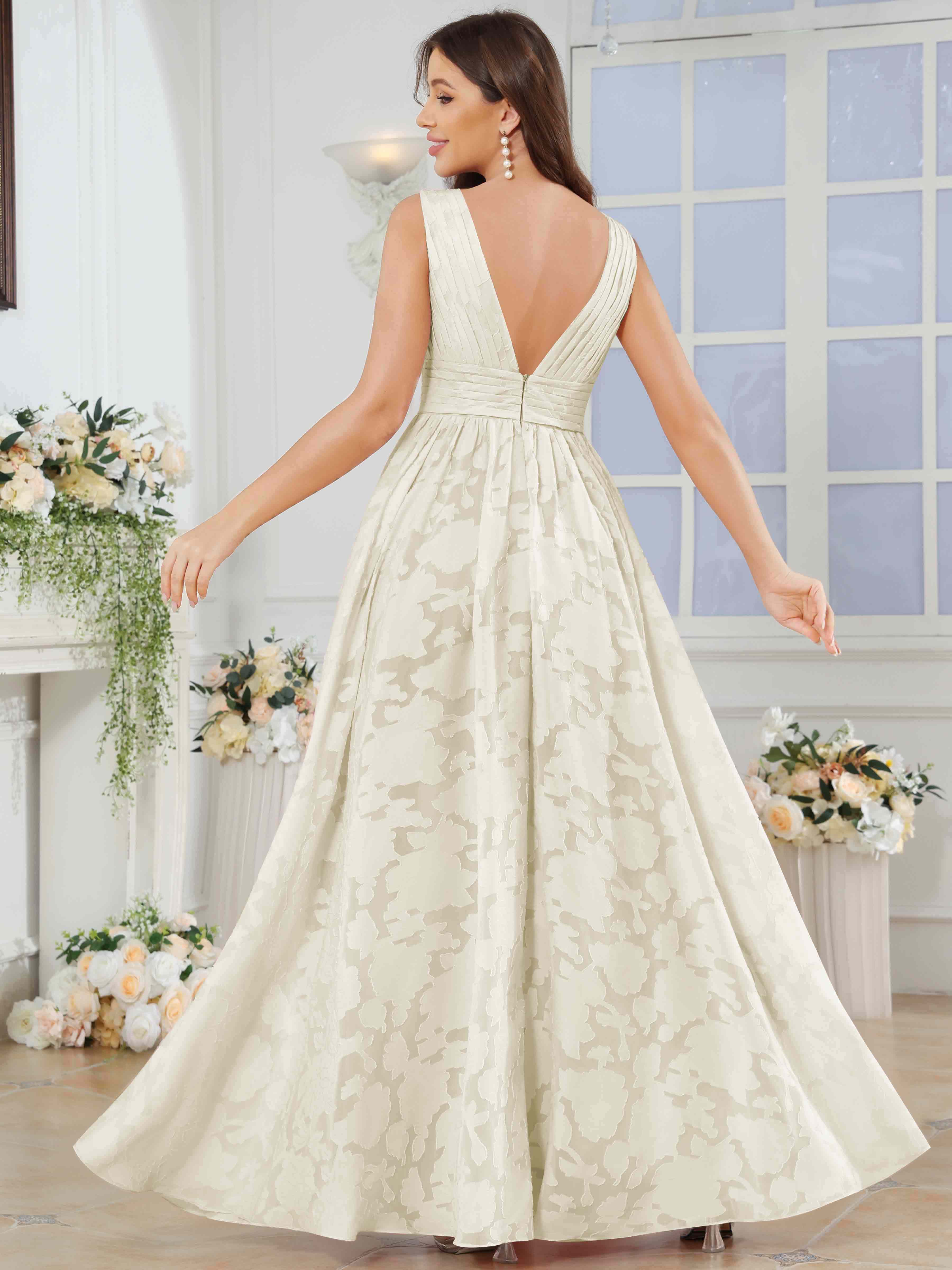 ROVDESY A-Line V-Neck Pleated Chiffon Jacquard Bridesmaid/Peom Dress With Slit