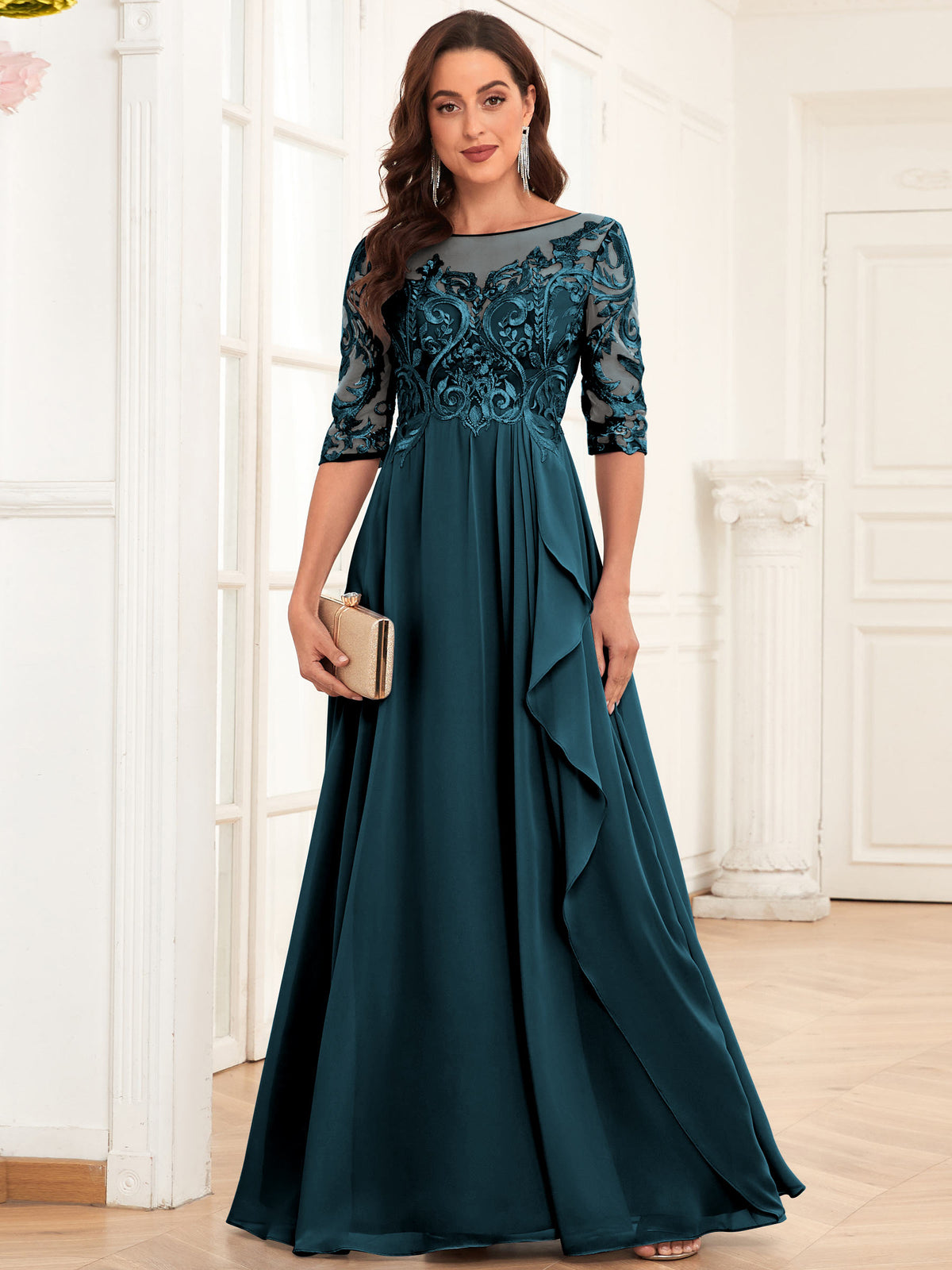 Peacock_front_1.jpg