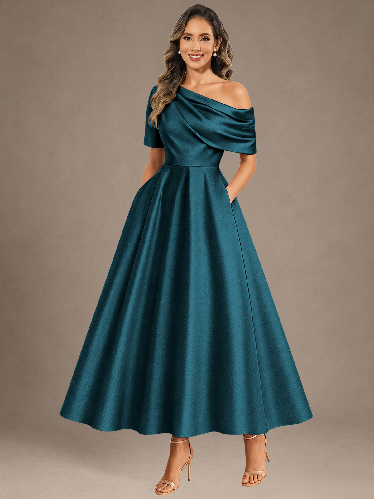 Peacock_front_1.jpg