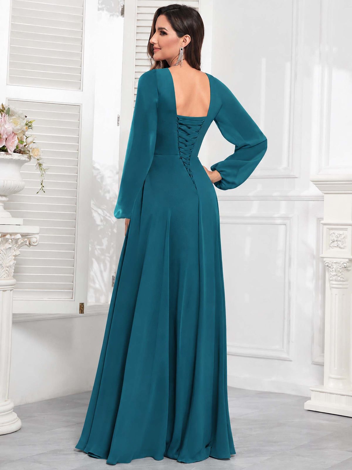 Peacock_front_2.jpg