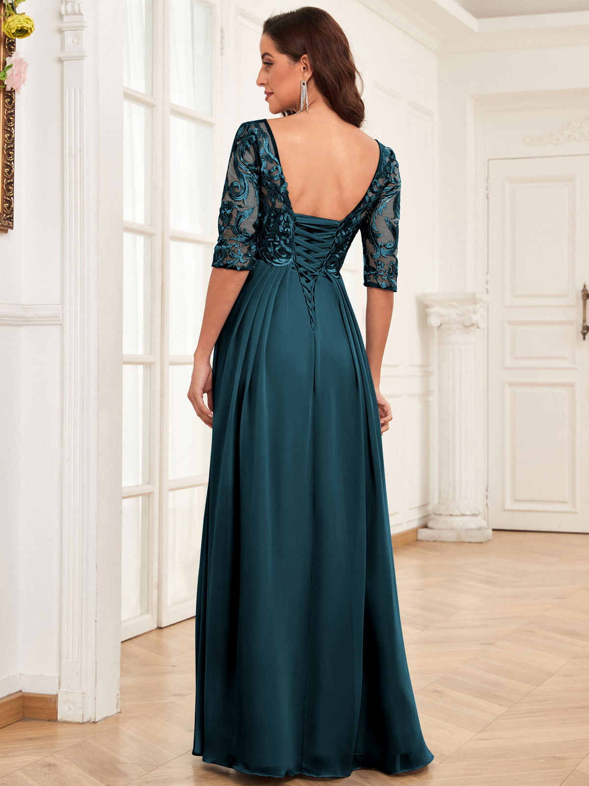 Peacock_front_2.jpg