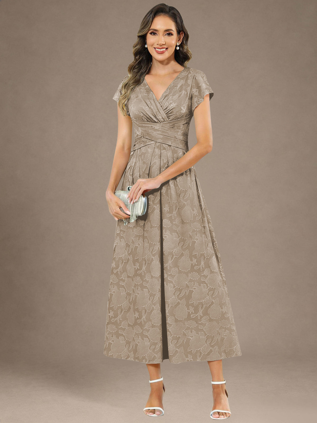 Taupe_front_1.jpg