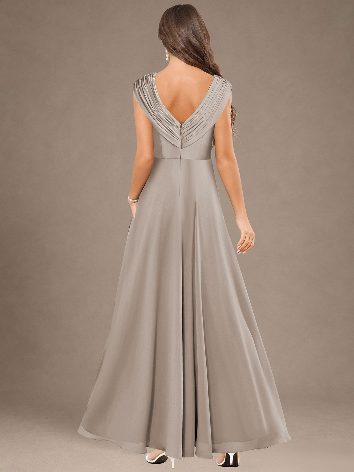 Taupe_front_2.jpg