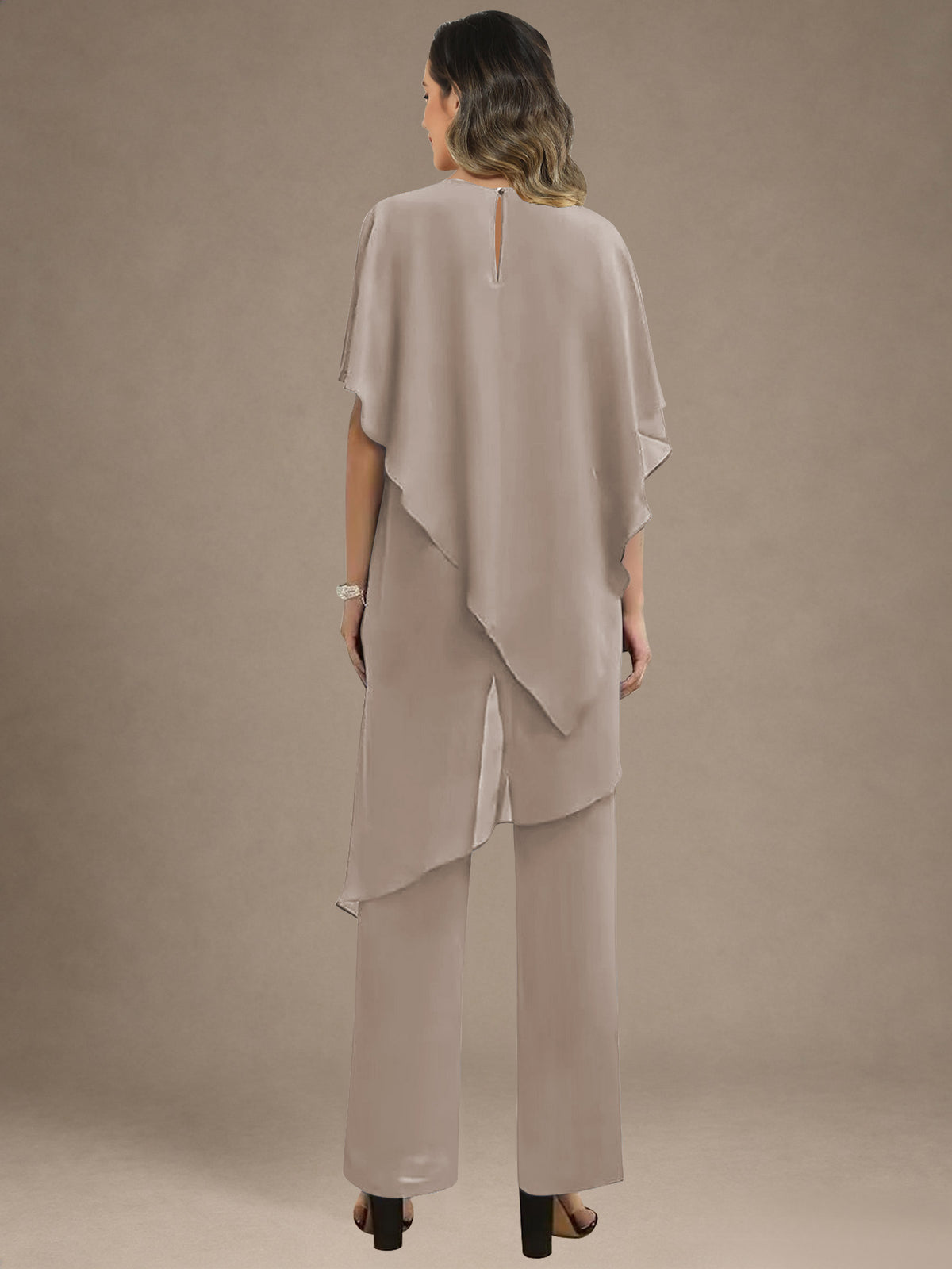 Taupe_front_2.jpg