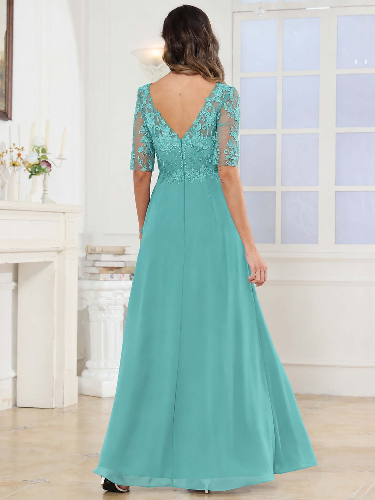 Turquoise_front_2.jpg