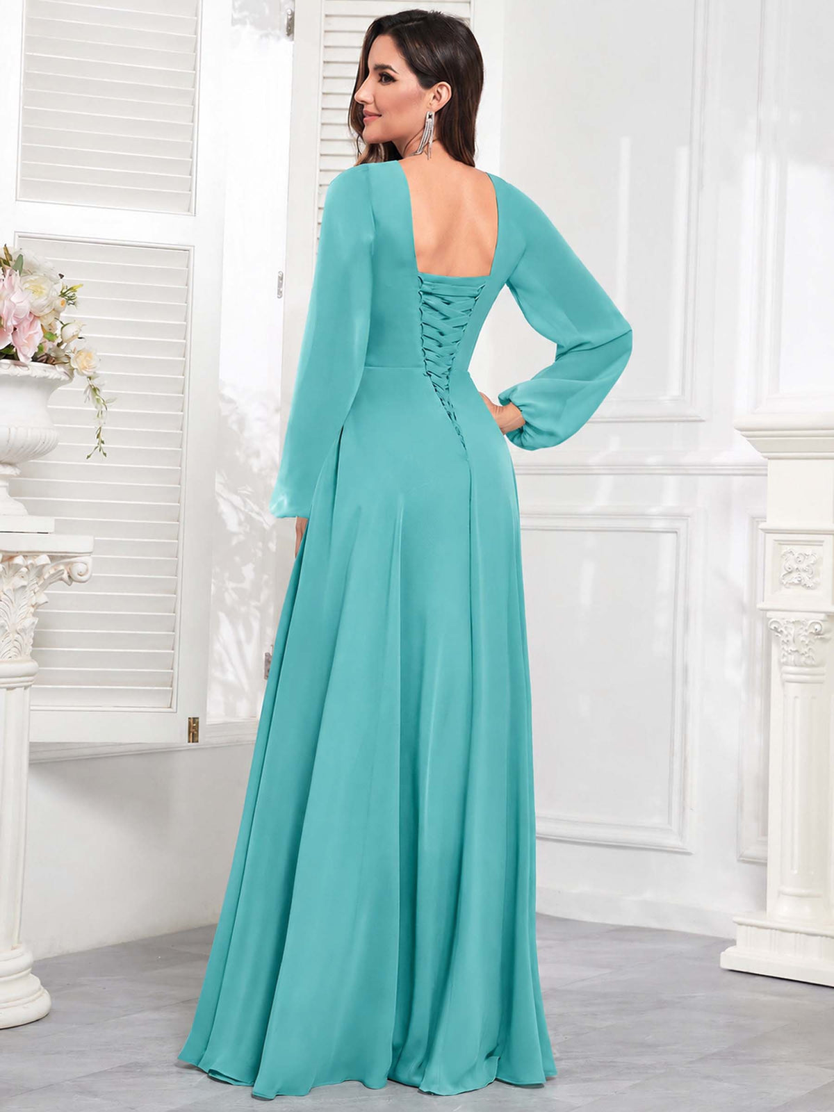 Turquoise_front_2.jpg