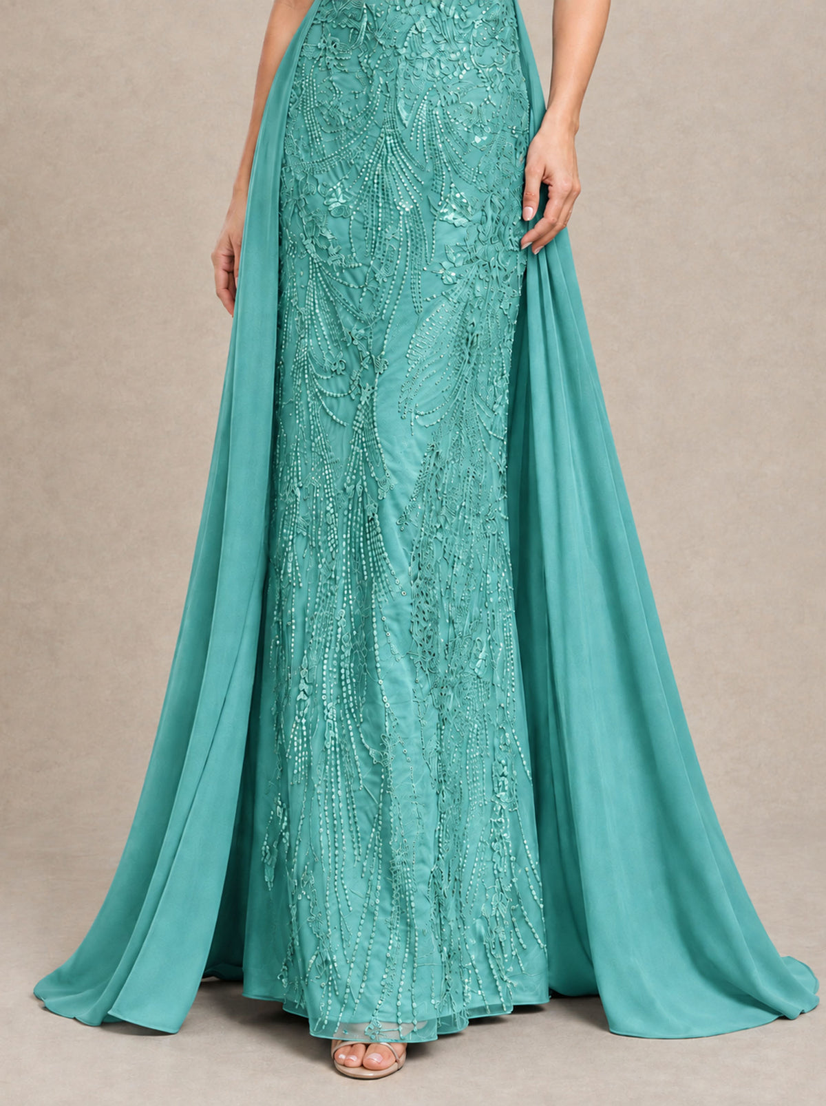 Turquoise_front_6.jpg