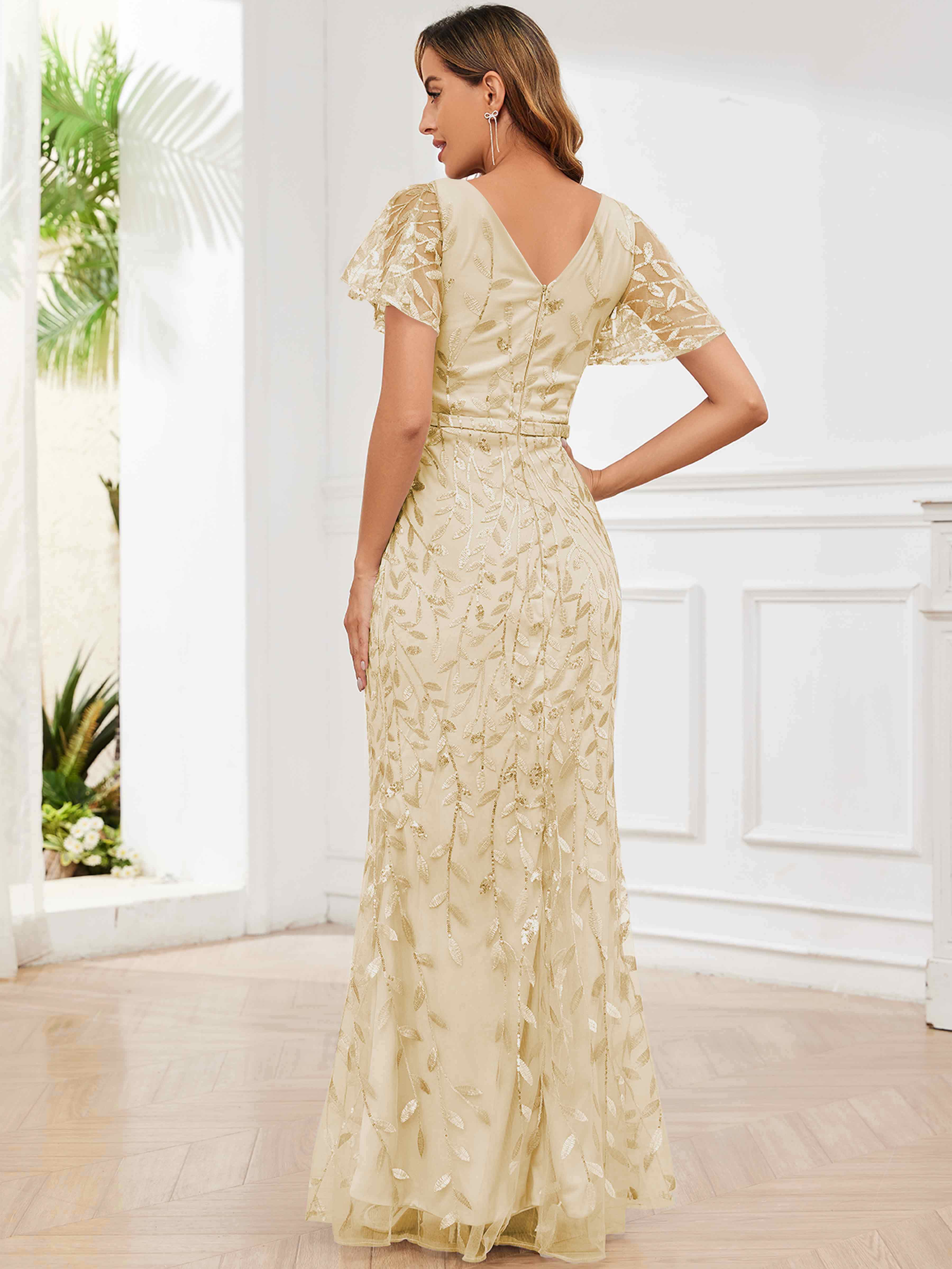 ROVDESY V-Neck Mermaid Sequin Mother Of The Bride Dress With Short Sleeves
