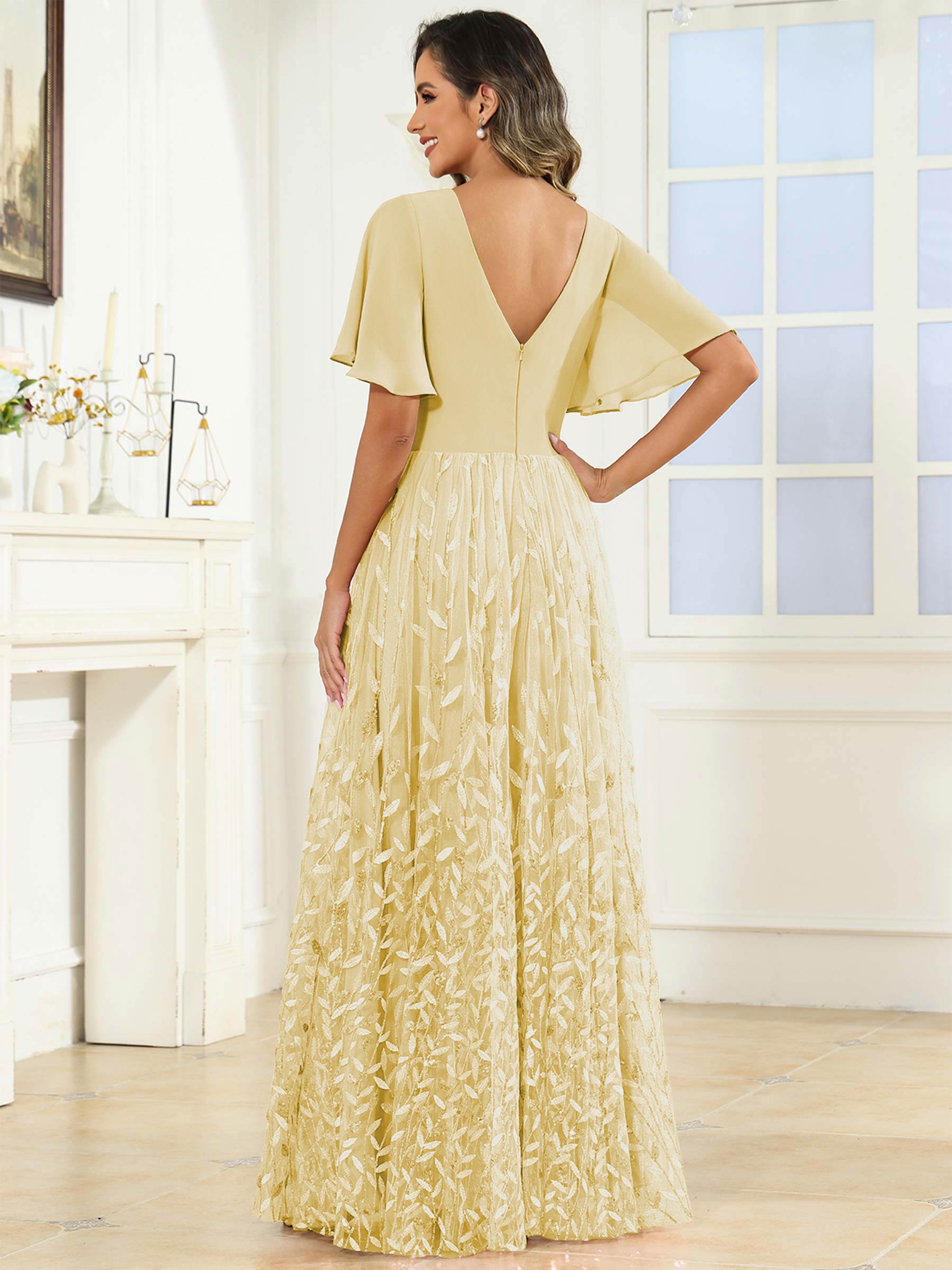 ROVDESY A-Line V-Neck Chiffon Sequin Mother Of The Bride Dress With Short Sleeves